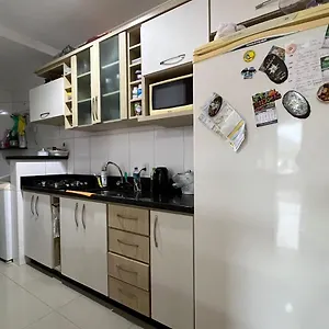 2 Dorm. Em Bombas Sc Apartamento
