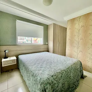 A 100 M Do Mar Apartamento