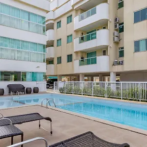 Confortavel Em Com Piscina Apartamento